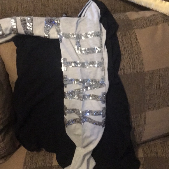 Quarter length pink top - Picture 2 of 2